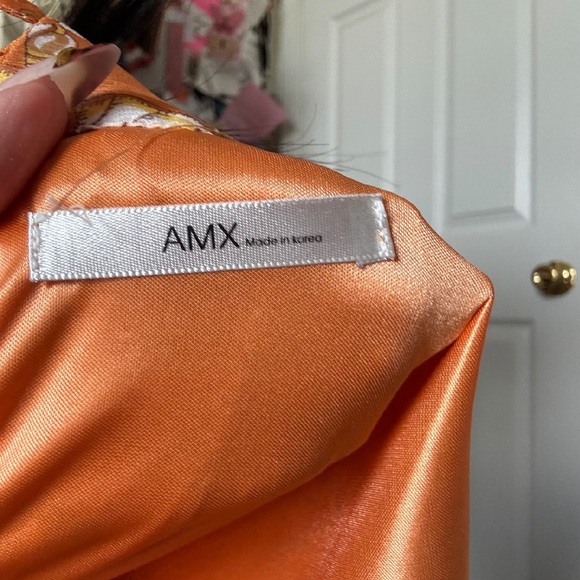 ORANGE SHELL TURTLENECK DRESS SMALL - Picture 3 of 4